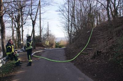 Stuttgart Wangen: Gartenhuette abgebrannt